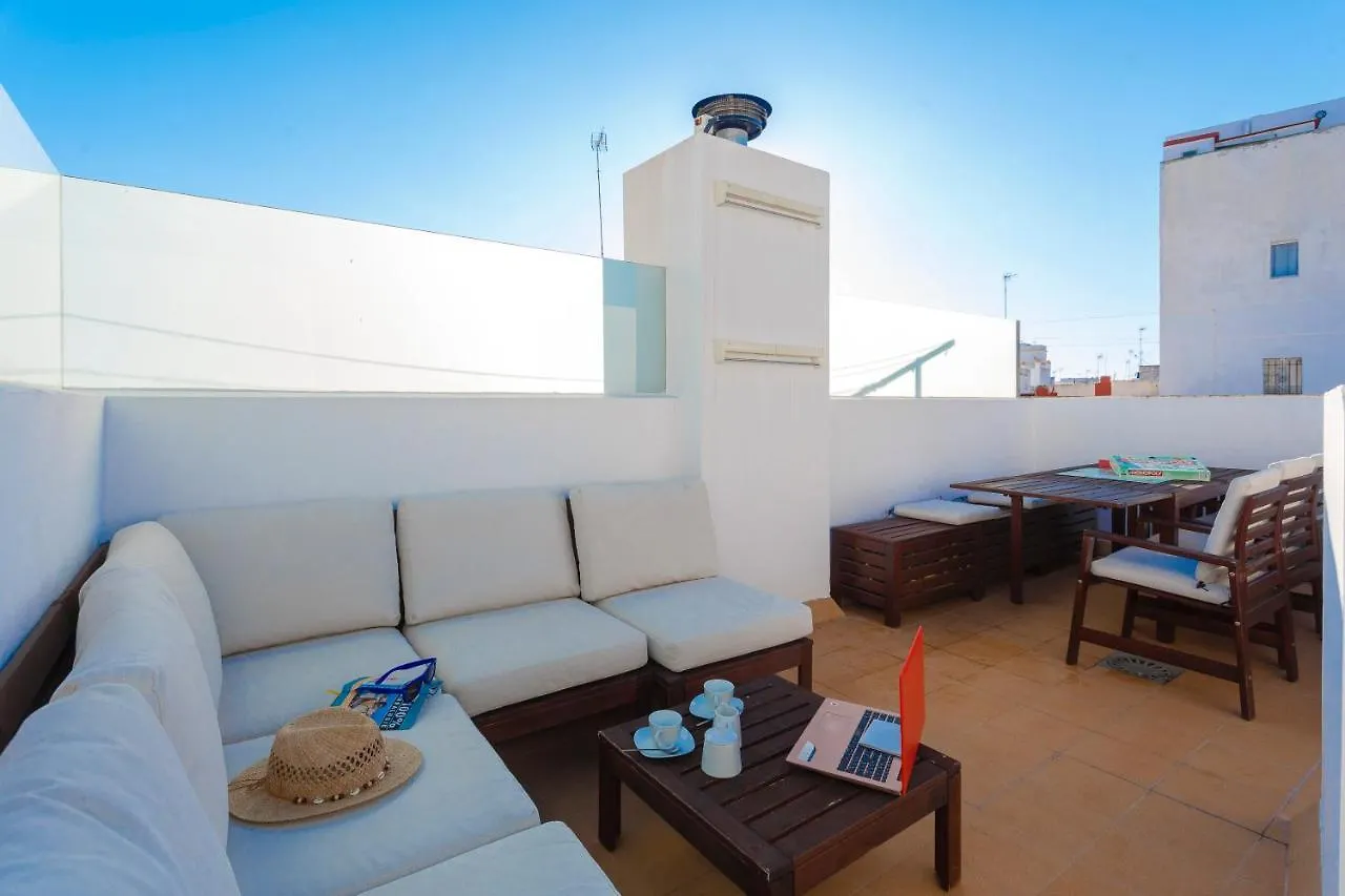 Lägenhet Atico & Jacuzzi Cruz By Cadiz4Rentals